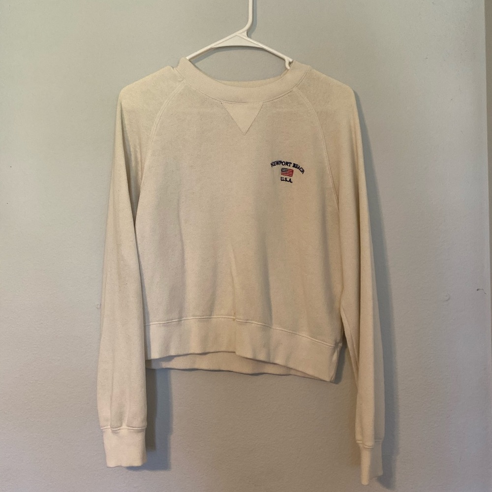 crew neck